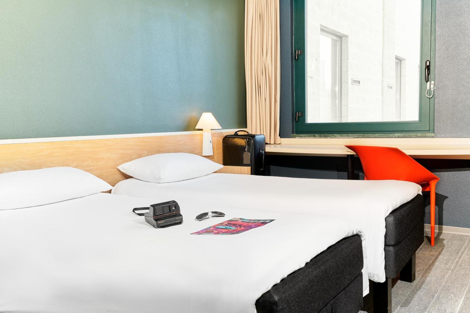 Hotel Ibis Firenze Prato Est Campi Bisenzio Exterior foto